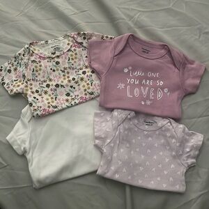 4 pack Newborn Onsies